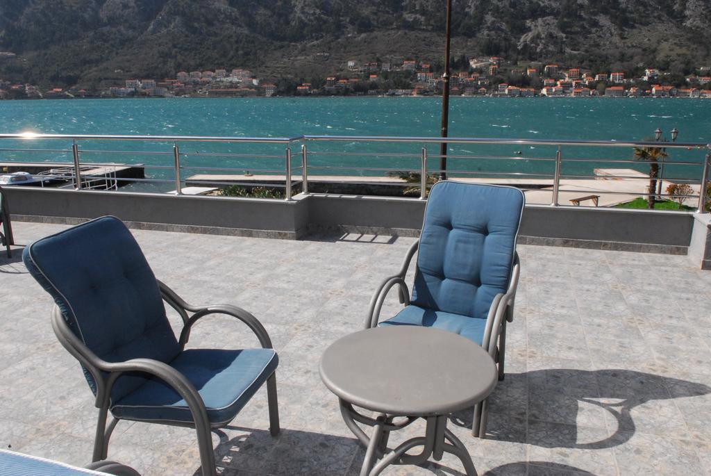 Bjelica Apartments Kotor Buitenkant foto